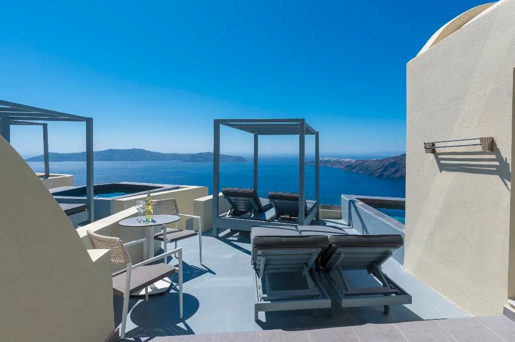 SUITE SUPERIOR SEA VIEW Room, Gizis Cliffside Suites, Santorini