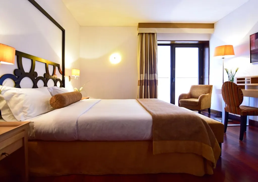 SUITE STANDARD Room, Pousada Convento de Tavira, Algarve