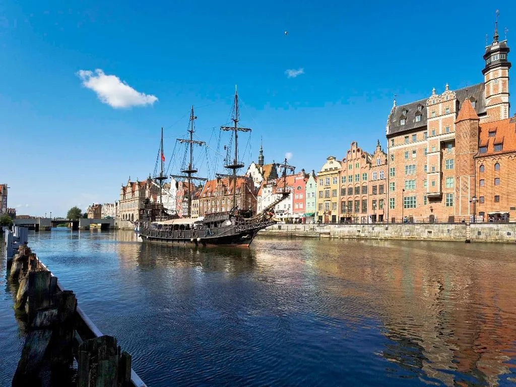 Sports and Entertainment, Mercure Gdansk Stare Miasto, Gdansk