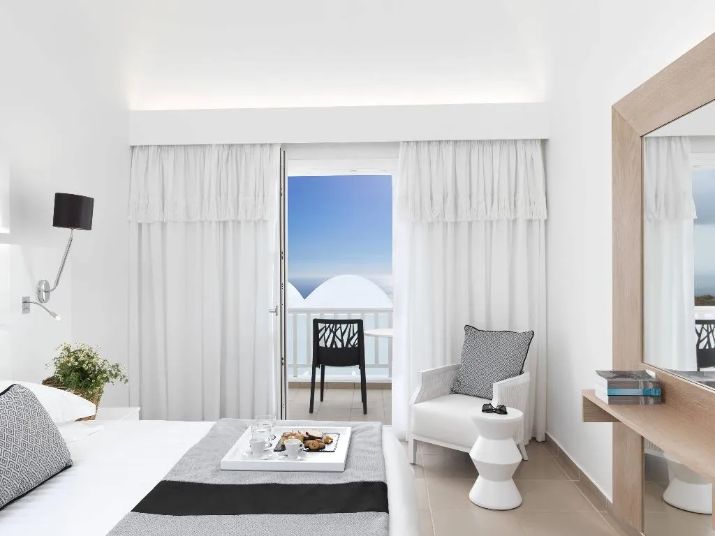 Double or Twin WITH BALCONY Room, Aressana Spa Hotel and Suites, Santorini