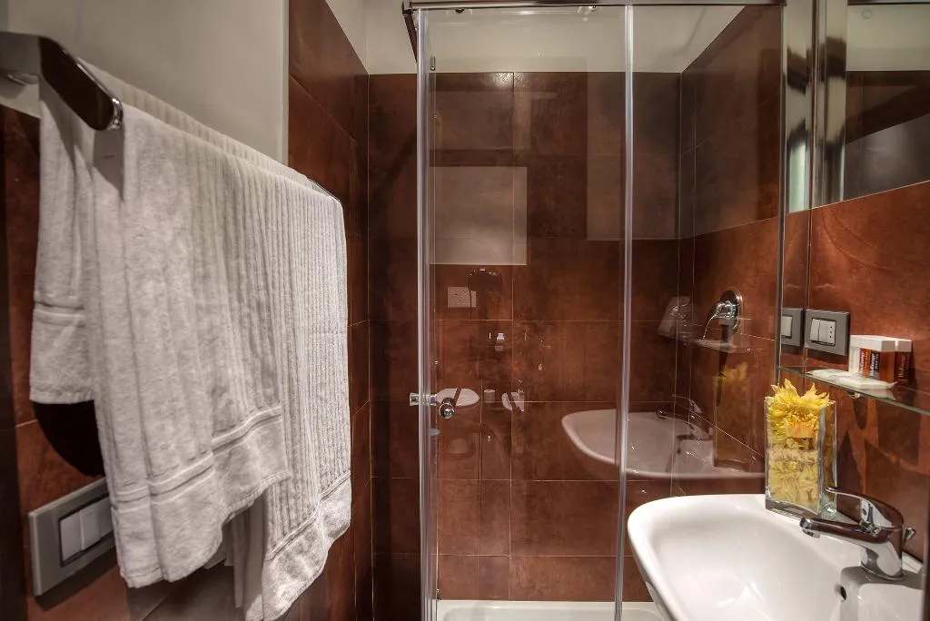 APARTMENT CAPACITY 4 Room, Navona Colors Hotel, Rome