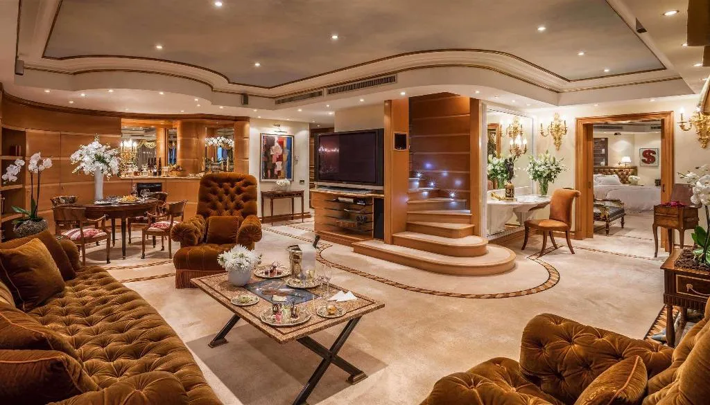 Room, Rome Cavalieri, A Waldorf Astoria Hotel, Rome