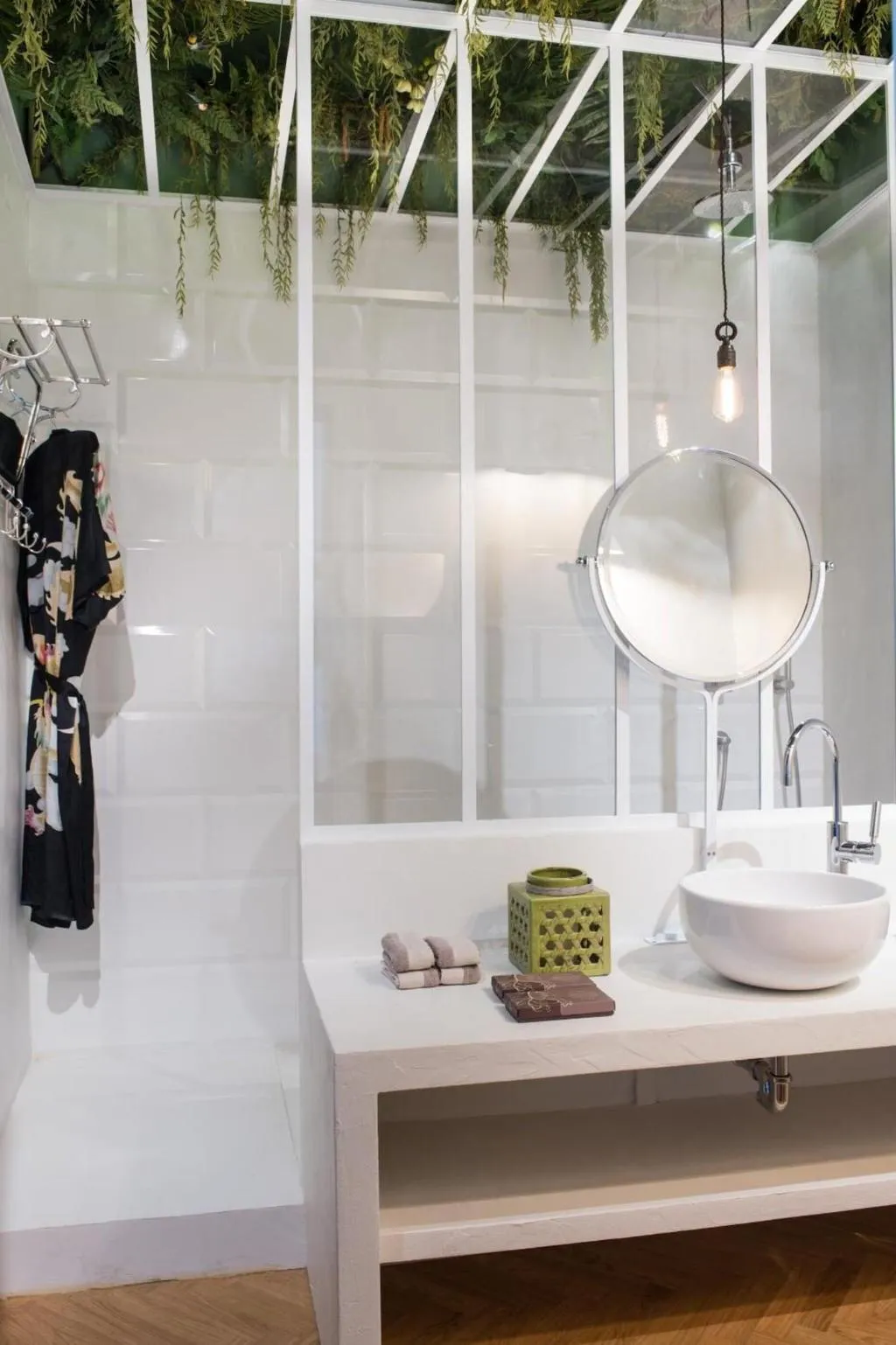 Room, Velona's Jungle Luxury Suites, Florence
