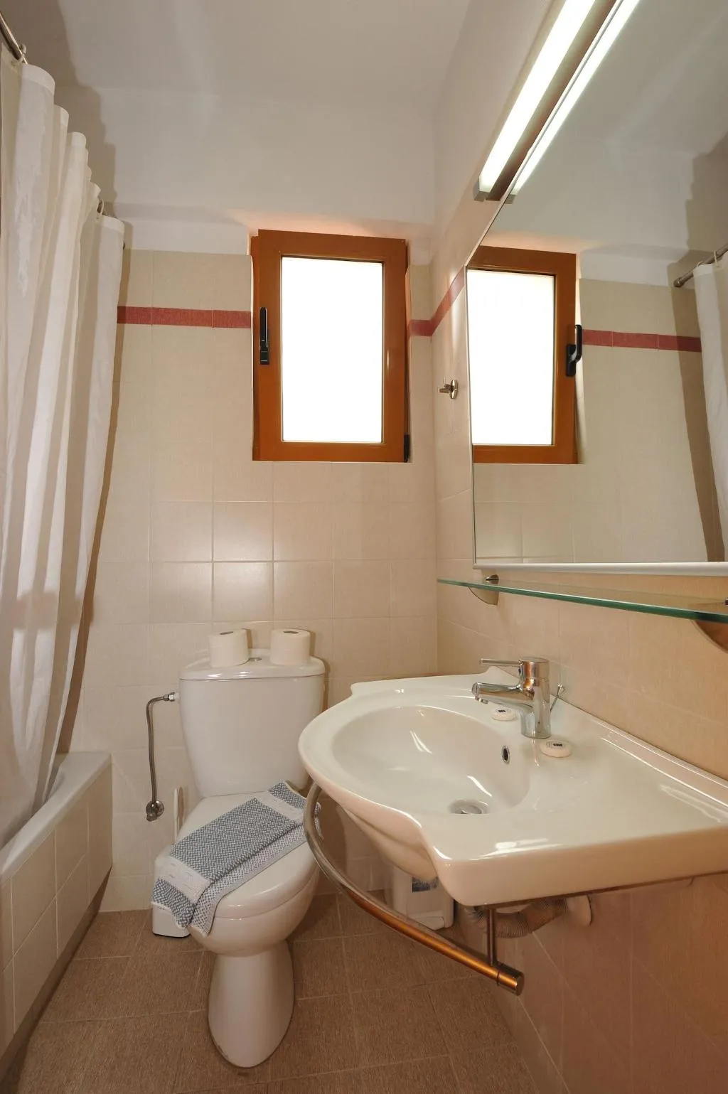 Room, Aristea, Crete