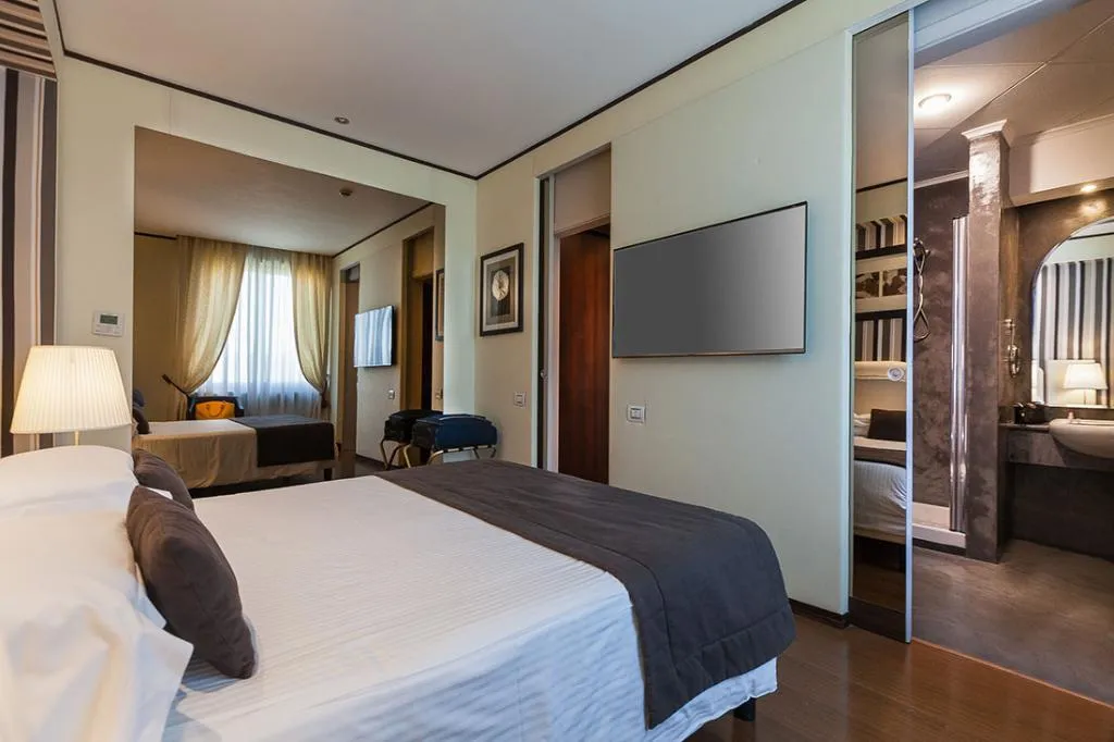 TRIPLE CLASSIC Room, Th Roma - Carpegna Palace, Rome
