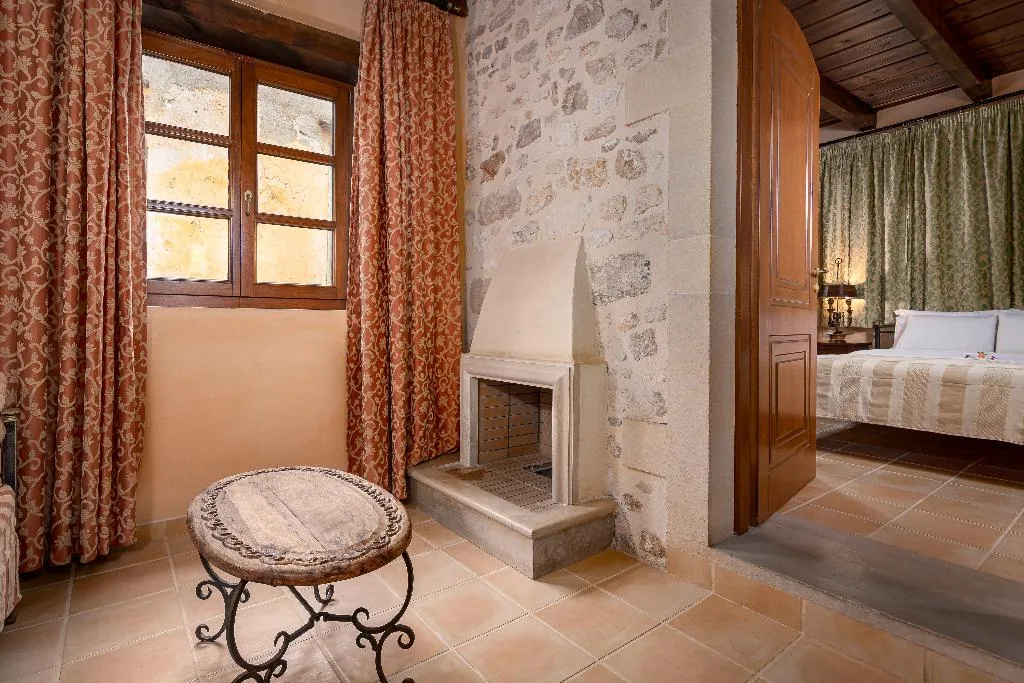JUNIOR SUITE WITH VIEWS Room, Palazzino Di Corina, Crete