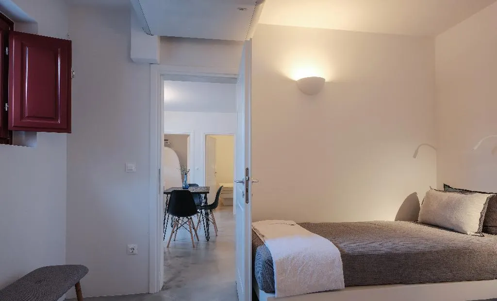 SUITE TWO BEDROOMS Room, Aplada Suites, Santorini