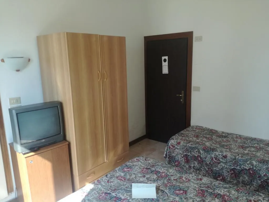 Room, Hotel Heron, Venice