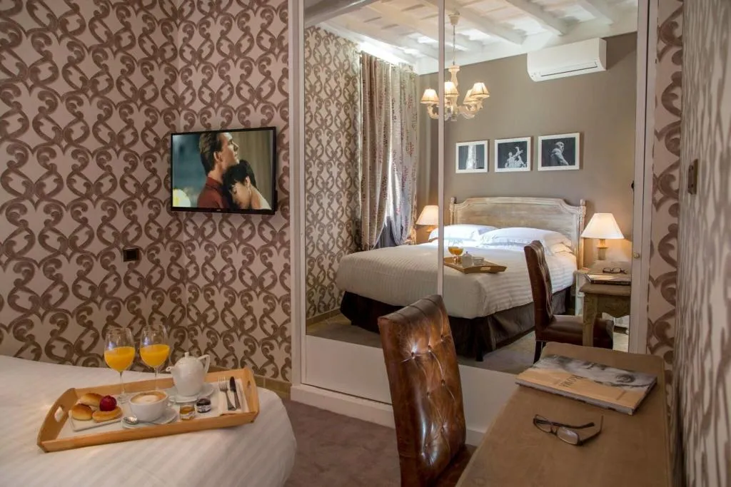 DOUBLE SUPERIOR WITH DOUBLE BED Room, The Inn At The Roman Forum, Rome