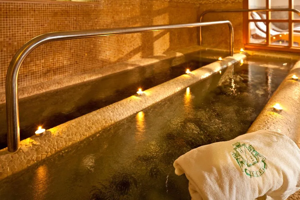 Sports and Entertainment, Excelsior Belvedere Hotel & Spa, Naples