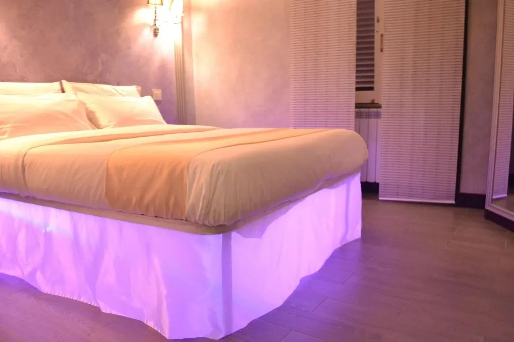 Room, Tiburtina House, Rome