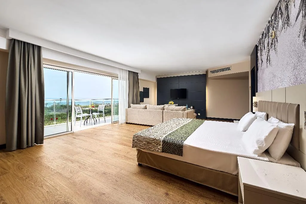 SUITE STANDARD Room, Seaden Sea World Resort & Spa, Antalya