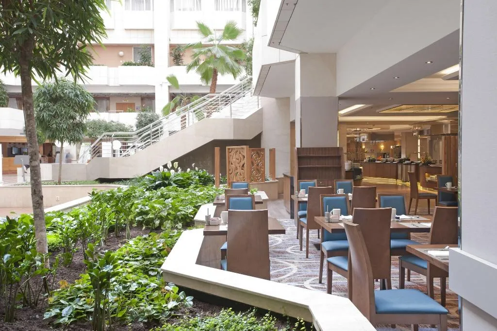 Restaurant, Hilton Prague Atrium, Prague