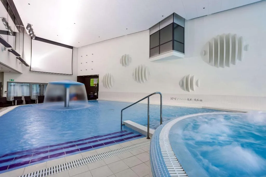 Pool, Park Inn by Radisson Meriton Conference&Spa Hotel, Tallinn