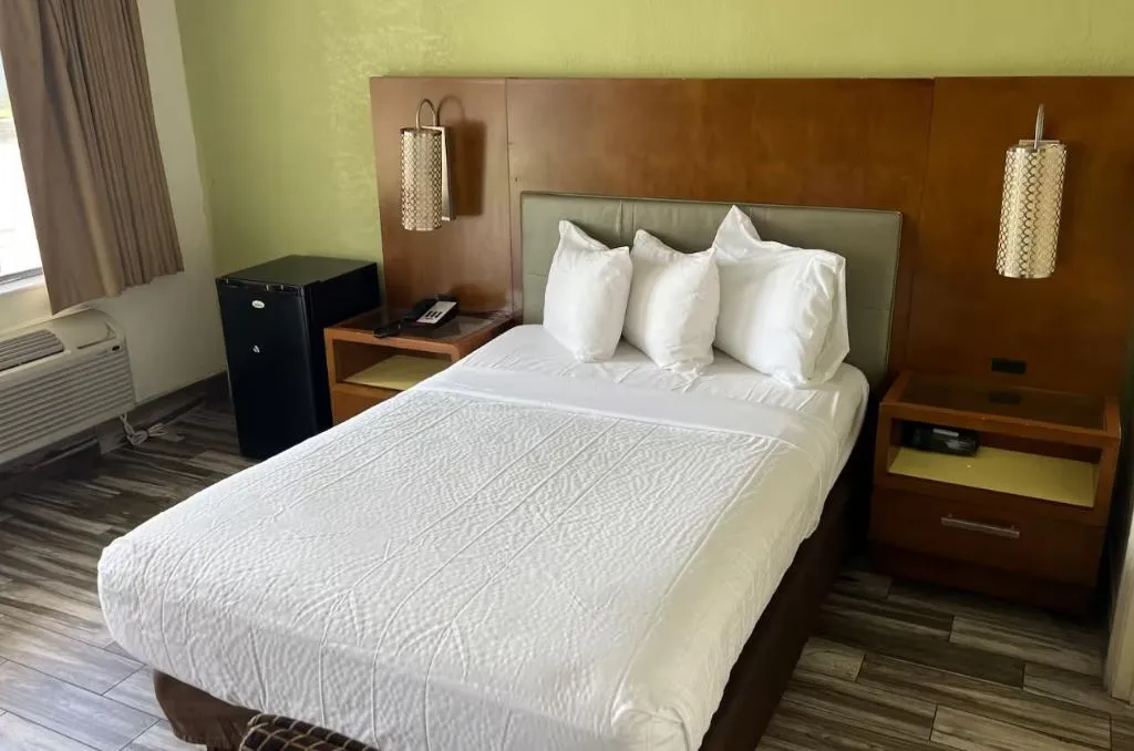 DOUBLE STANDARD Room, Baymont by Wyndham Orlando Downtown, Orlando