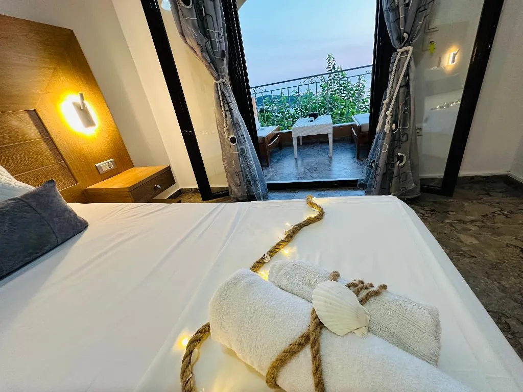 Double or Twin ONE BEDROOM ONE BATHROOM Room, Nikos Apartments Corfu, Corfu