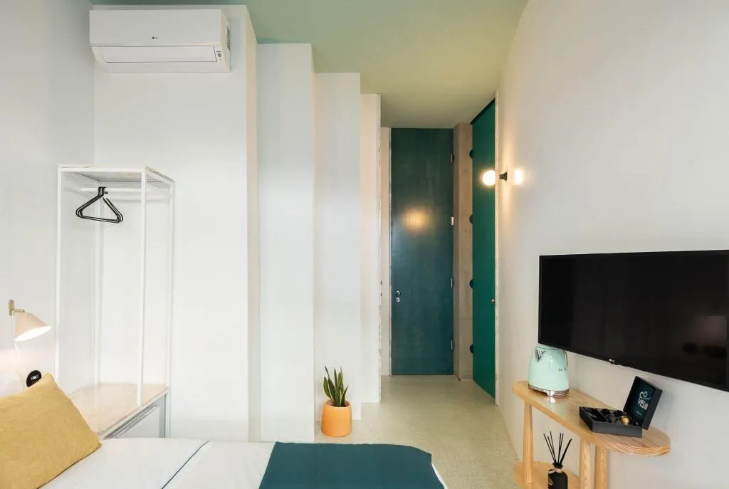 Room, Covelo The Original Rooms And Suites, Porto