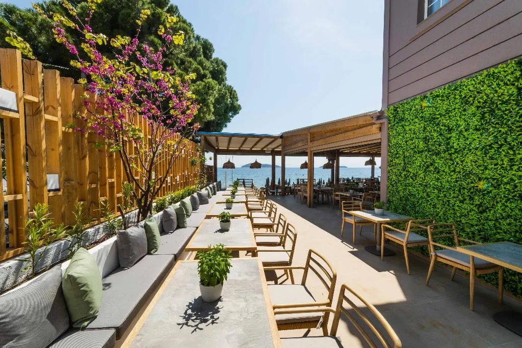 Restaurant, Thalassa Cape Hotel, Skiathos