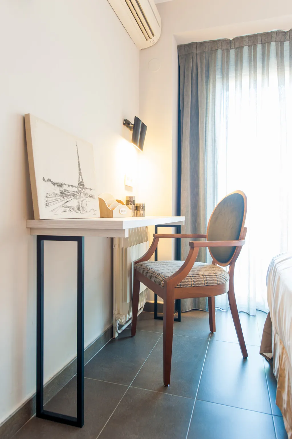 DOUBLE STANDARD Room, New Hotel Colon, Barcelona