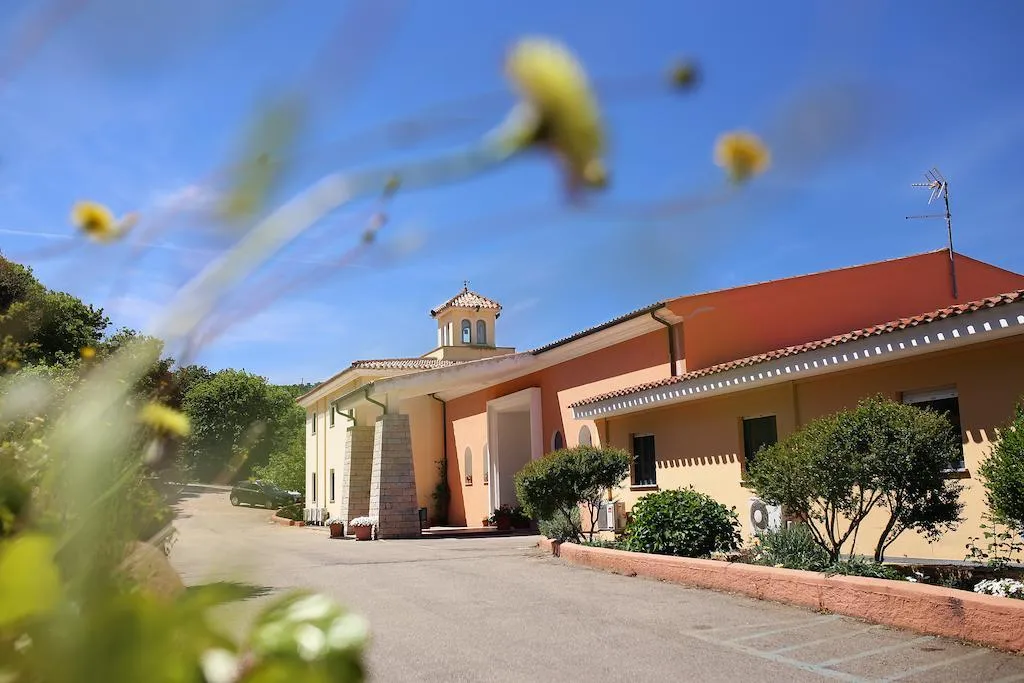 General view, Pausania Inn, Alghero