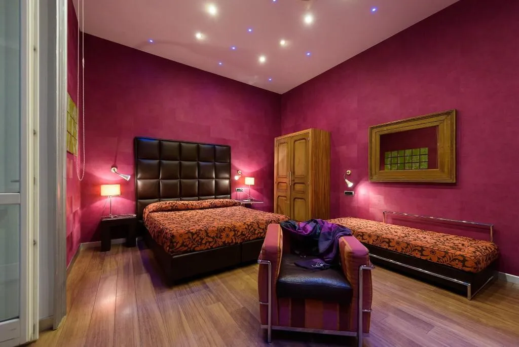 TRIPLE SUPERIOR OCEAN VIEW Room, Palazzo Ferraioli, Naples