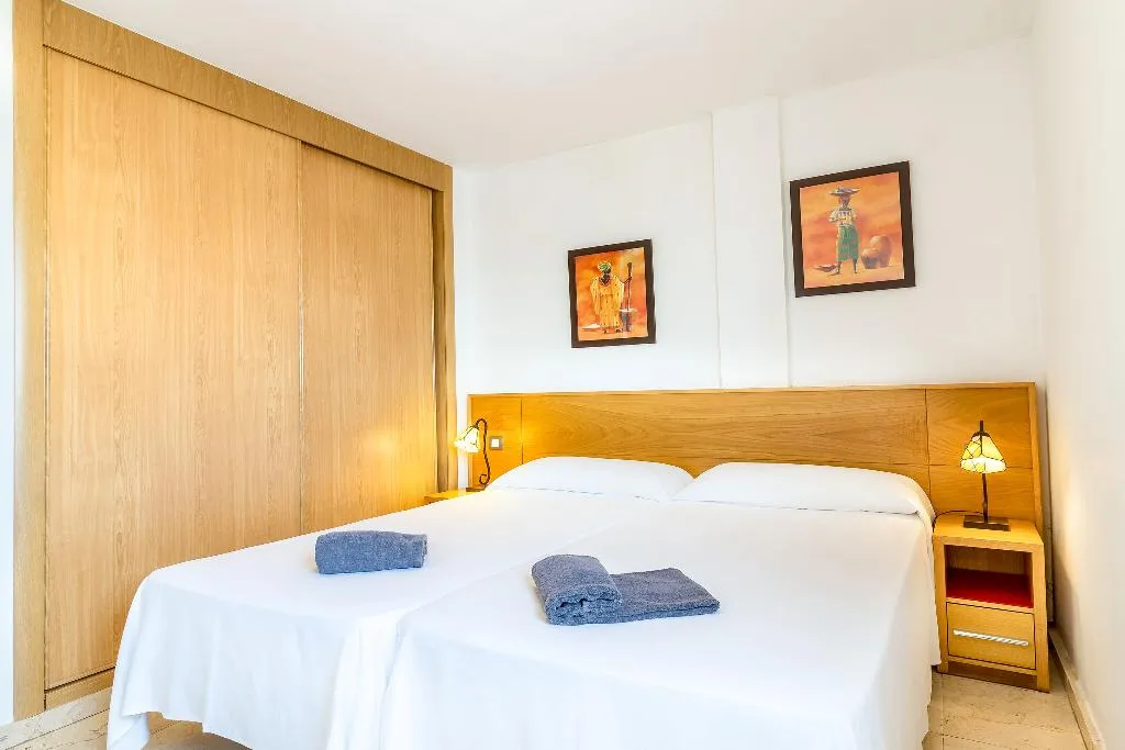 APARTMENT CAPACITY 1 Room, Hotel LIVVO Corralejo Beach, Fuerteventura