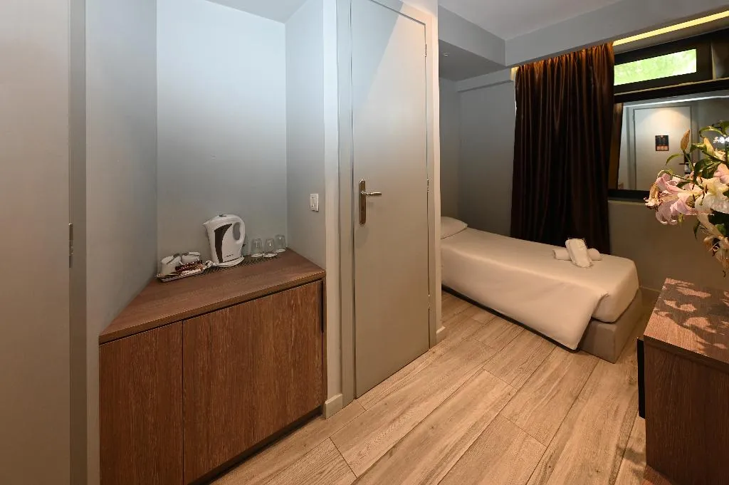 DOUBLE ECONOMY Room, Urban Core Residence, Athens