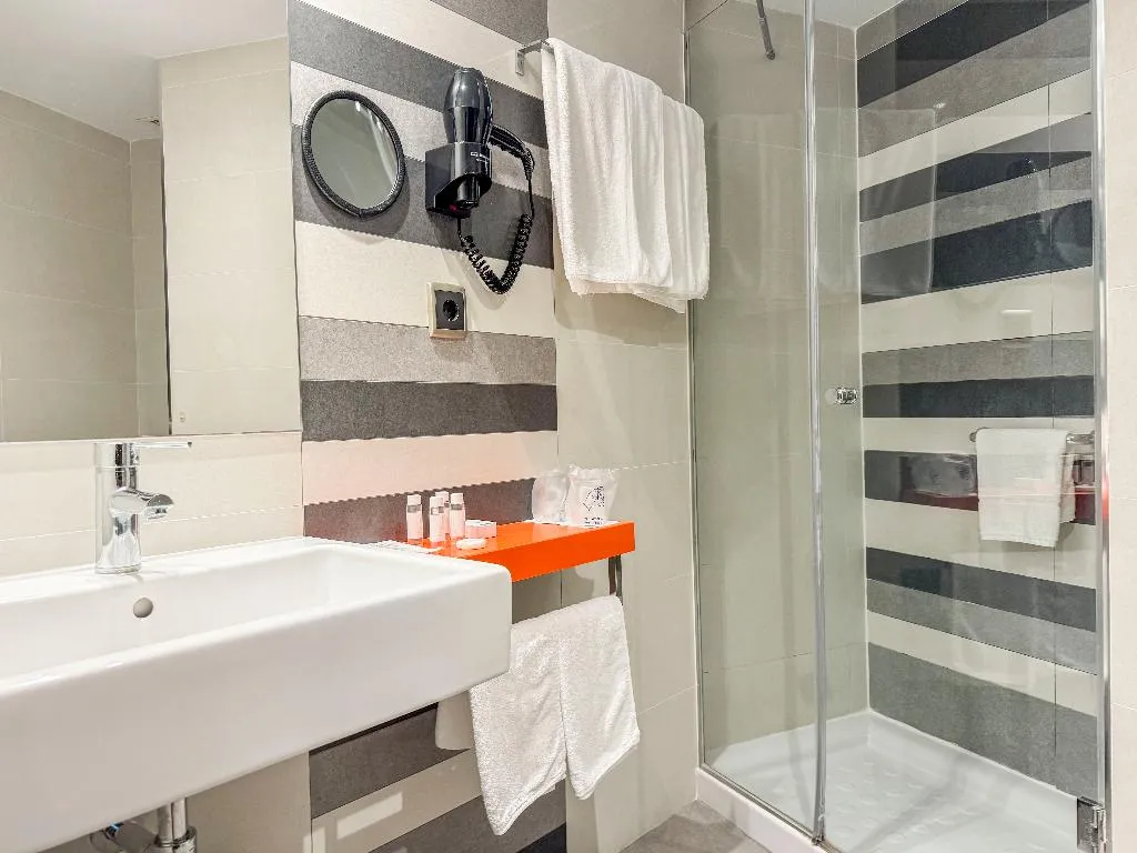 SINGLE STANDARD Room, Nuevo Torreluz, Costa Almeria