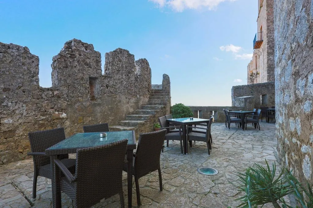 Terrace, Hotel Castillo de Castellar, Costa Del Sol