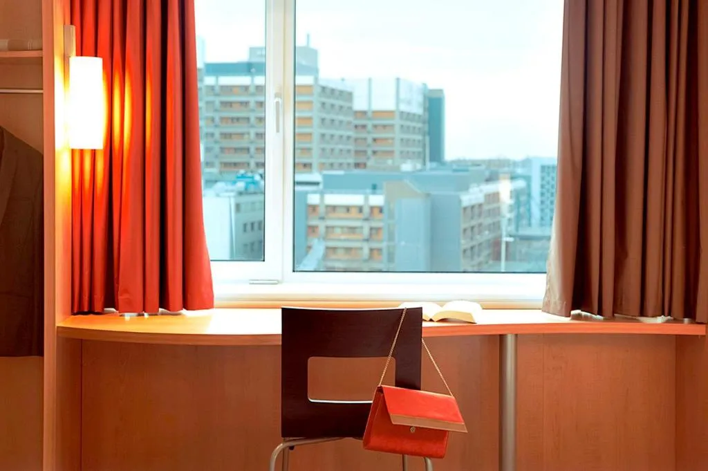 DOUBLE STANDARD Room, ibis Madrid Alcobendas, Madrid