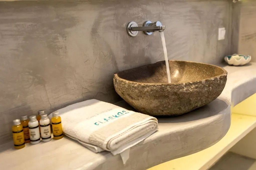 Room, Flaskos Suites, Mykonos
