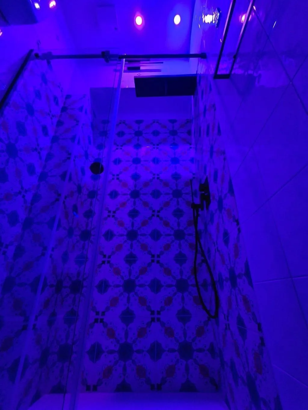 Room, Napolicentro Mare, Naples