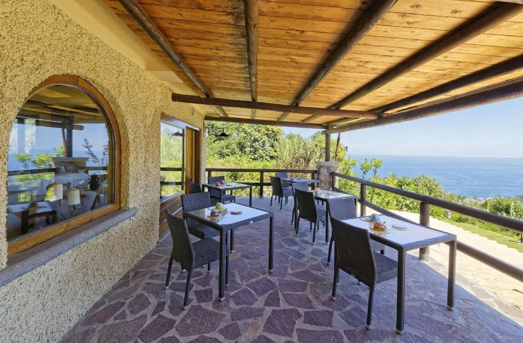 Restaurant, Agriturismo Pera Di Basso, Naples