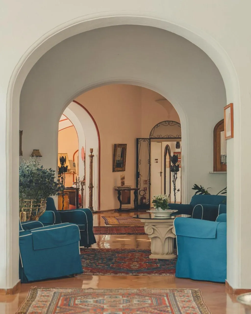 Lobby, Hotel Poseidon, Naples