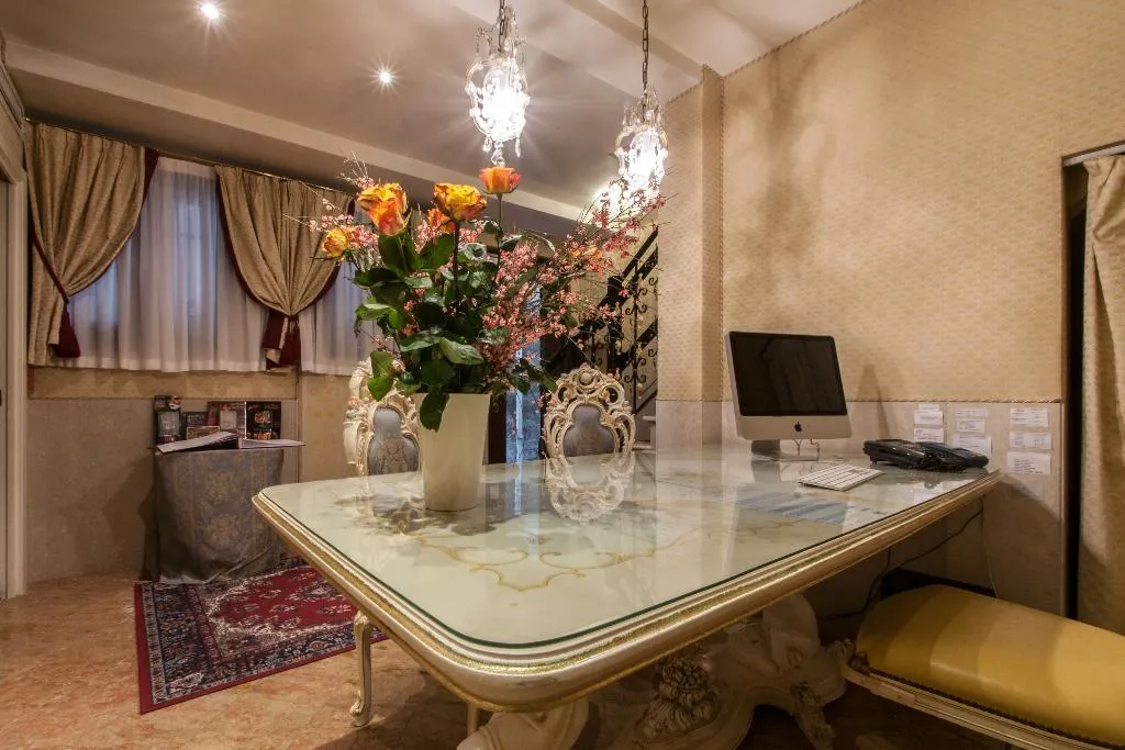 Lobby, Dimora Marciana, Venice