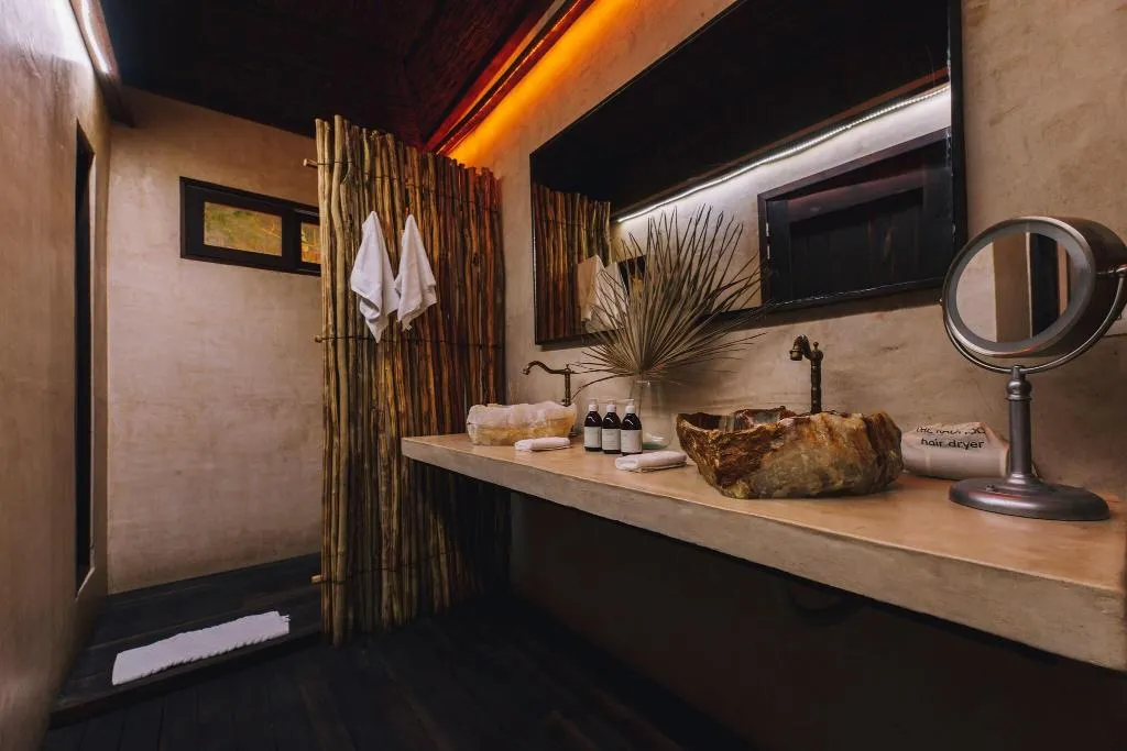Room, The Radhoo Adults Only, Cancun Area