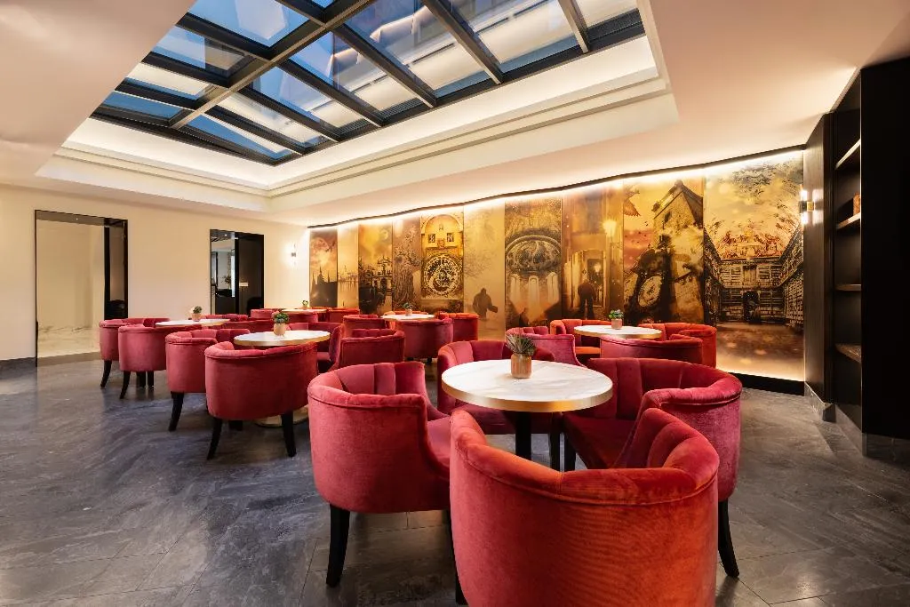 Bar, Aurea Legends by Eurostars Hotel Company, Prague
