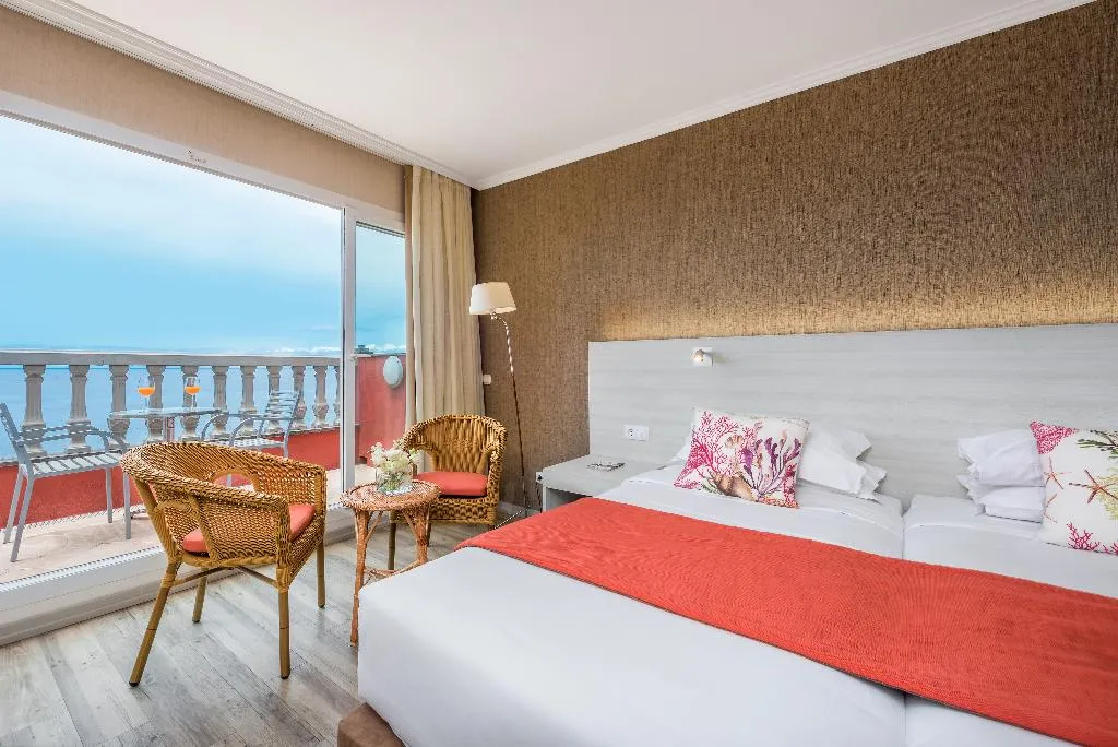 Double or Twin SEA VIEW WITH BALCONY Room, Enotel Sunset Bay, Madeira