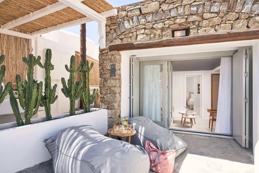 Room, Adorno Suites Mykonos, Mykonos