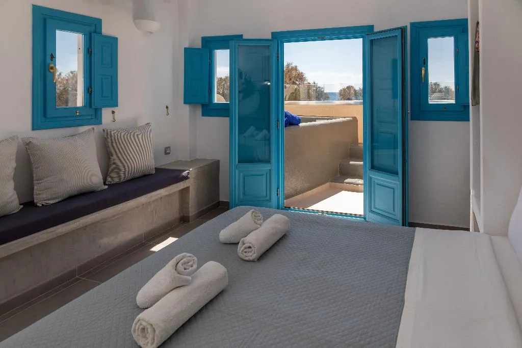 DOUBLE DELUXE SEA VIEW WITH BALCONY Room, Perissa Bay, Santorini