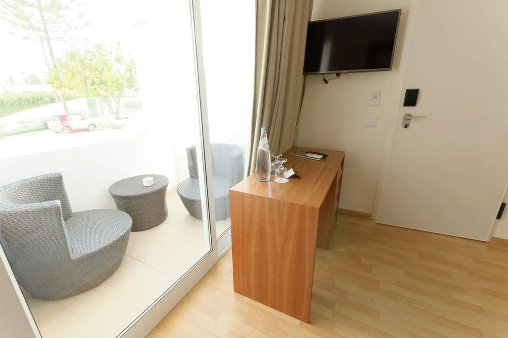 STUDIO WITH BALCONY Room, Lagoa Apartment Hotel, Algarve