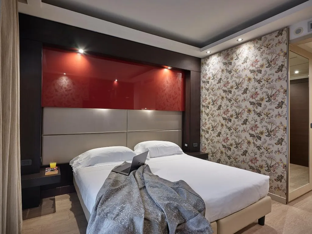 DOUBLE SINGLE USE DELUXE Room, Winter Garden Hotel Bergamo Aeroporto, Milan
