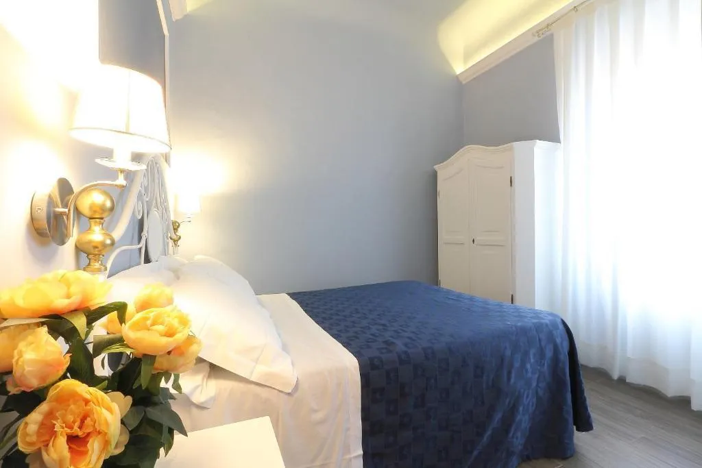 SINGLE STANDARD Room, Ferrucci, Florence