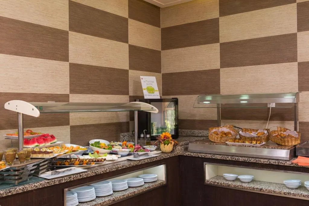 Restaurant, Le Corail Suites Hotel, Tunisia