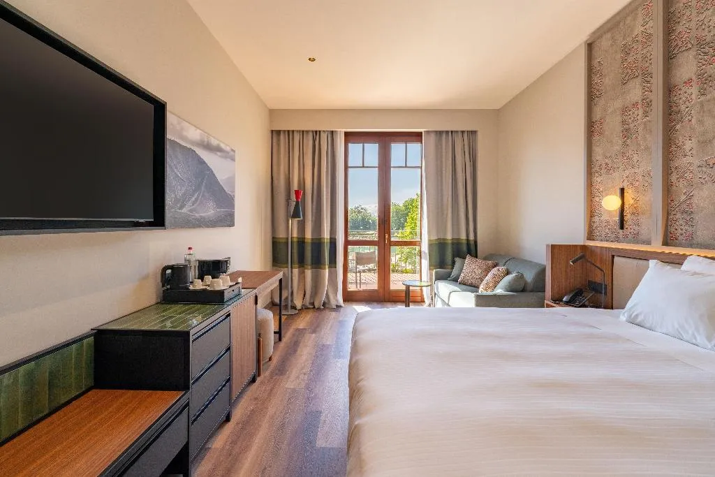 TWIN DELUXE WITH BALCONY Room, Picciolo Etna Golf Resort & Spa, Curio Collection, Catania