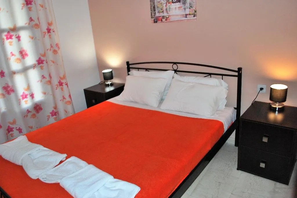 APARTMENT CAPACITY 4 Room, Koula Apartments, Crete