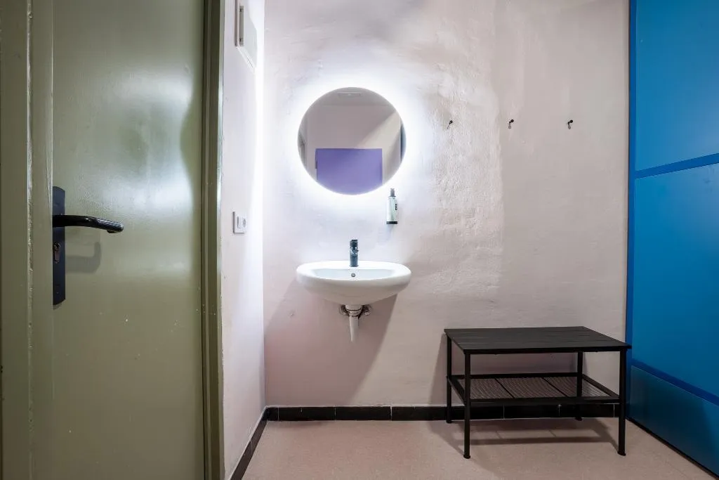 Room FEMALE ROOM Room, Malacuna Barcelona, Barcelona