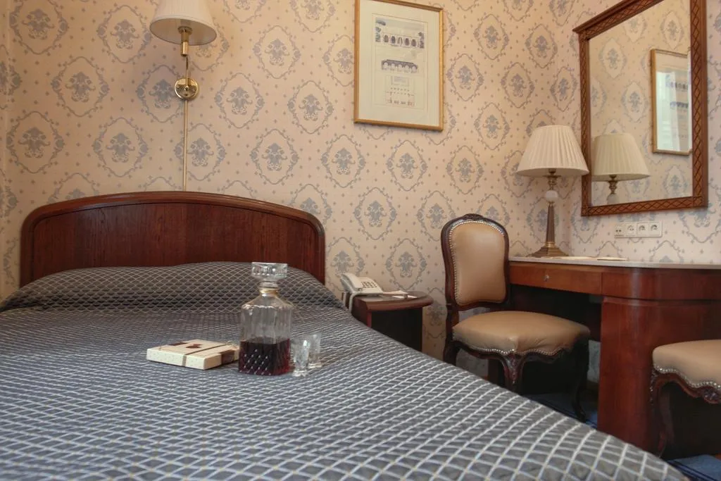 SINGLE STANDARD Room, Grand Hotel, Krakow