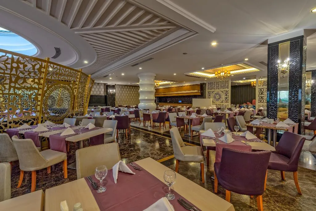 Restaurant, Kirman Belazur Resort & Spa, Antalya