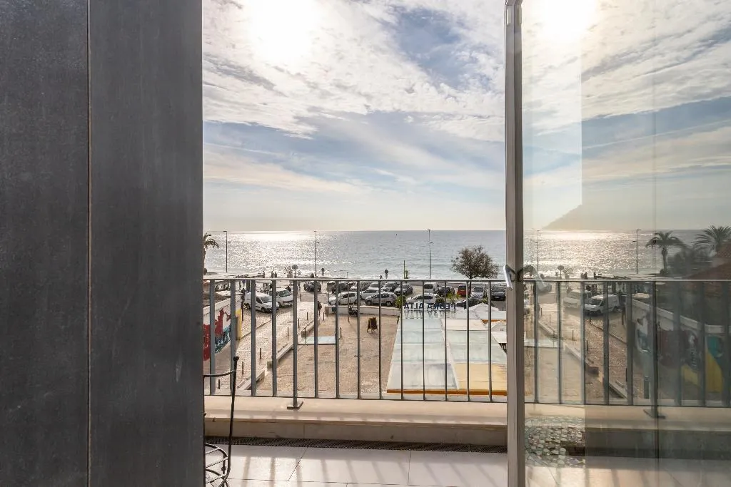 Double or Twin SUPERIOR WITH BALCONY Room, Casa Da Praça, Lisbon
